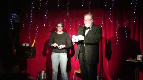 Celebrity Magician Malcolm Norton with Jamie 19th December 2018. Ocean City Plymouth