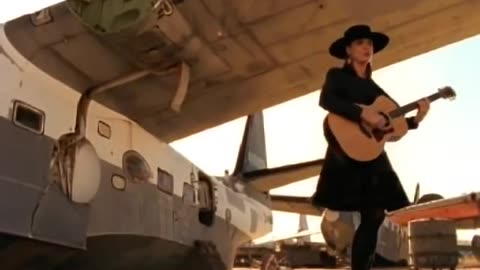 Suzy Bogguss - Outbound Plane