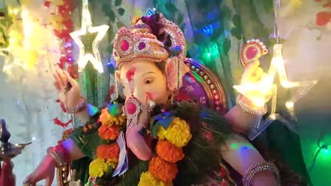 गणेश ध्यान: Meditative Melodies with Lord Ganesha's Closeup #prathampujya #ganesha #terijaihoganesh