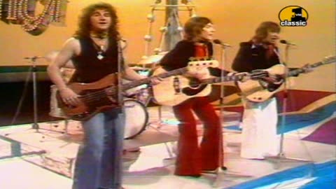 Smokie - Living Next Door To Alice - Classic Music Video Dutch Television 1976 (76006)