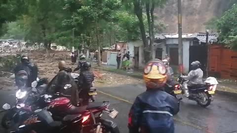 Al menos dos muertos deja deslizamiento de tierra en Dosquebradas, Risaralda