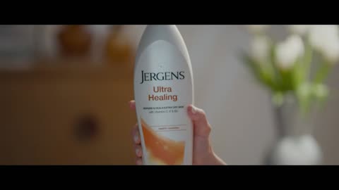 Jergens Ultra Healing Dry Skin Moisturizer, Body and Hand Lotion, for Absorption into Extra Dry Skin