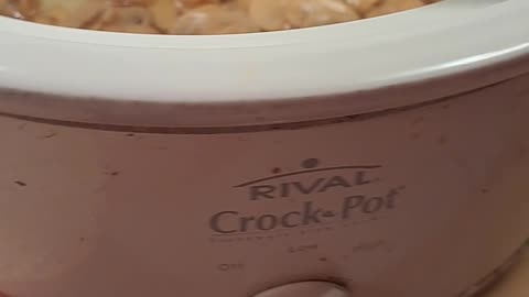 Easy Protein Rich Quinoa Crockpot Recipe