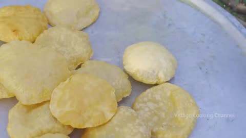 Poori King of poori recipe wheat poori recipe cooking in Village crispy fluffy Puri recipe