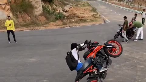 Bike stunt,, Ktm duke