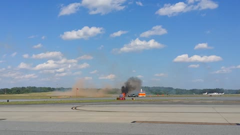 Plane Crash @ PDK Peachtree Good Neighbor Day Air Show 2016