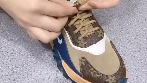 How to tie a proper shoelace