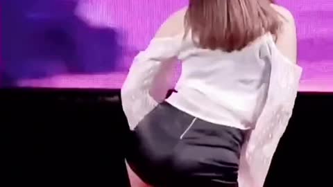 Wow~beauty dancing so sexy~ #beauty #dancing #girls #asiangirl #sexy #fyp #tiktok #hotdance