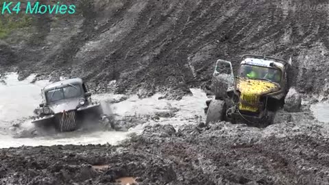 Off-Road Truck Mud Race