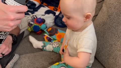 Funny Baby Moment : Happy Baby and Daddy Will Make You Laugh Hard-14