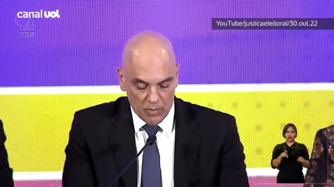 Alexandre de Moraes conversou com Lula e Bolsonaro após resultado das eleições