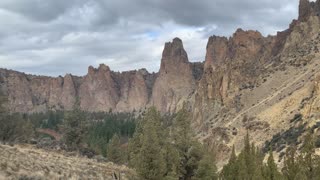 Central Oregon – Smith Rock State Park – Descending into the Canyon