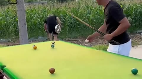 Funny video playing billiards 🤣🤣