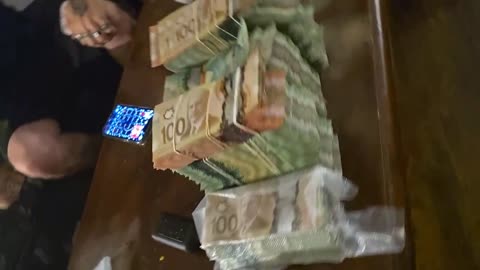 lilDealy and brothers showing off their free Government money