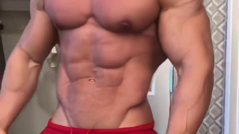 Muscle Stud Posing