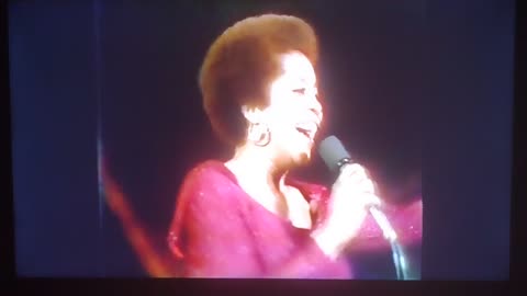 Staple Singers I'll Take You There 1974 Live