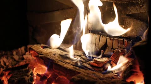 RELAXING FIREPLACE SOUNDS - Burning and Crackling Fire Sounds - FULL HD.