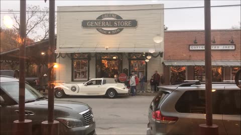 A Visit to the Gruene Antique Company (2020)