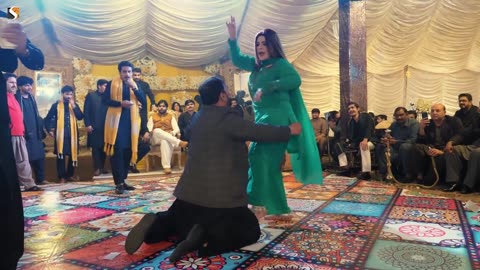 Aenu Ishq Di Hathkadi , Chahat Baloch Latest Mujra Dance Performance 2024_HD