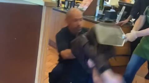 Panera Bread employee strikes violent customer with baking pan