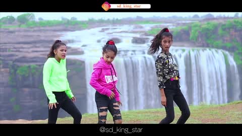 Yed satay teri / beby girl dance