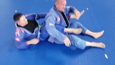 Back take escape choking side