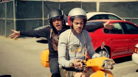 Travie McCoy_ Billionaire ft. Bruno Mars [OFFICIAL VIDEO]