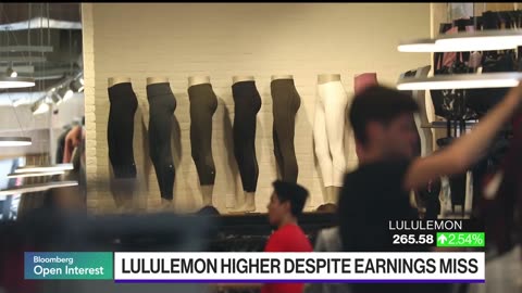 Lululemon Lowers Outlook on Curbed Demand for Yoga Pants