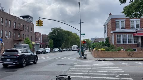 Walking Brooklyn: Mapleton (Changing Buses)