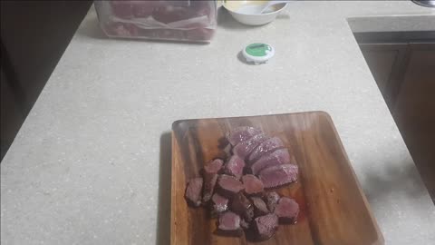 Chopping steak