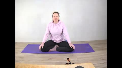 Pranyama with gentle seated yoga for opening energy channels of the spine