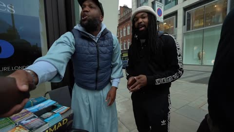 London 🇬🇧 Street Dawah Guy Exposed