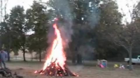 Porkys bonfire