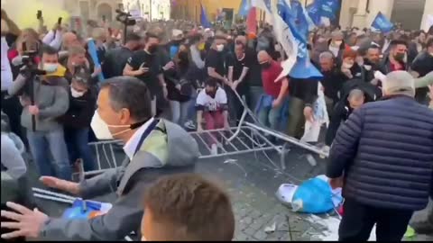 “Hete Herfst” in Italië - Demonstraties worden intenser - CSTV