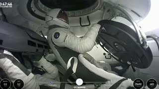 Billionaire, SpaceX employee conduct first private spacewalk