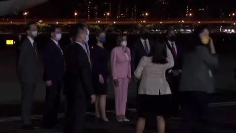 Nancy Pelosi arrives in Taiwan