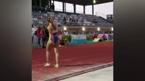 Laura Martinez Women's Long Jump Highlights