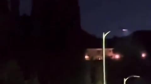 Footage of recent UFO 😍🥰sighting, last night in Palmdale, California😅