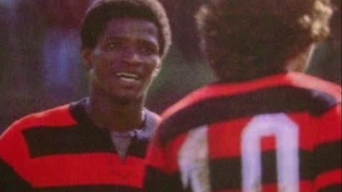 Homenagem ao ex jogador do Flamengo, o eterno camisa 08 Adilio.