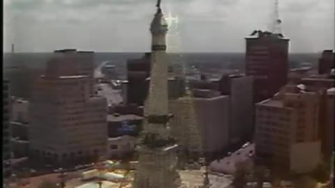 September 12, 1989 - Indy Brings Back 'World's Largest Christmas Tree'