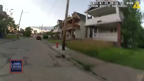 Getaway Driver Drags Cop After Teen Suspect Hops in Back Seat During Foot Chase.mp4