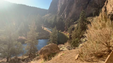 Central Oregon – Smith Rock State Park – Climbing Asterisk Pass – 4K