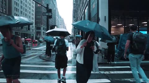 walking in thunderstrom in manhattan - new york - 4k | Time square rain ambience