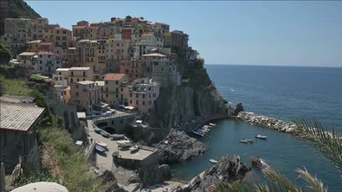 manarola liguria italy footage with tilt on the seaside village the colored houses