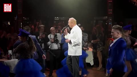 Hier wird Alfons Schuhbeck gefeiert wie ein Superstar