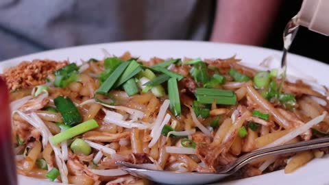 Cambodian Food Culture at Phnom Penh Noodle Shack