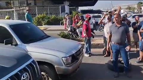 Bloqueo en La Cordialidad: habitantes de Villas de La Candelaria protestan