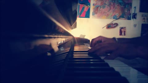 ALMENO TU NELL'UNIVERSO di Mia Martini - mini piano-cover