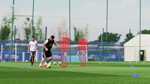 Leo Messi first day in PSG x #lionelmessi #messi #psg