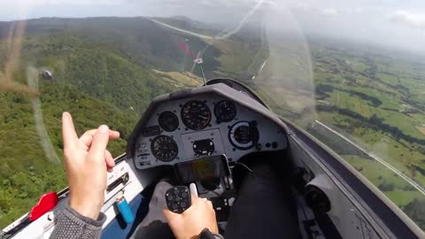 Extreme Wind & Recirculating Waterfall _ Day 1 Auckland Gliding Championship